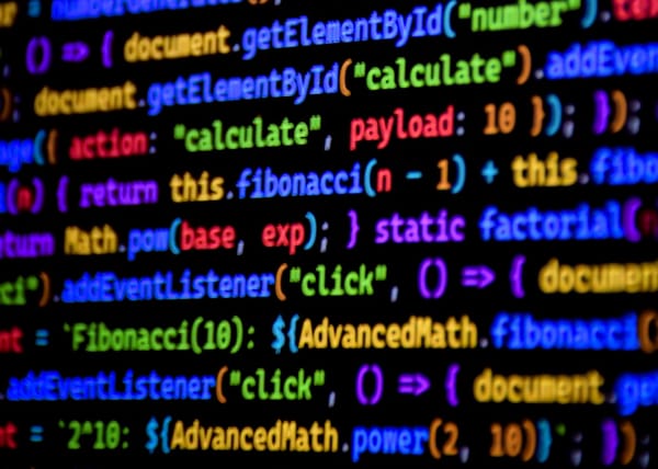Lógica de Programação: Aprenda do Zero com Exemplos Práticos