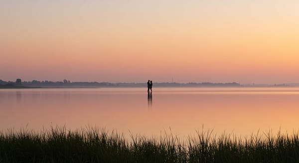 Mensagem de Bom Dia Pra Namorada: Ilumine o Amanhecer Dela!